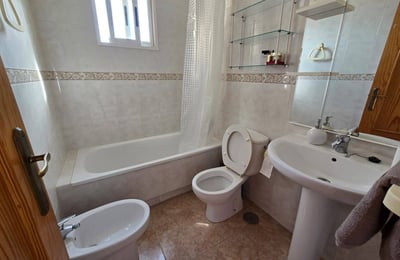 Location longue durée d’un appartement cosy, 55 m², Torrevieja, Espagne